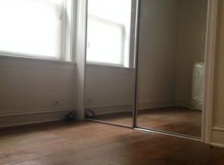 7140 S Yates Blvd, Chicago, IL 60649