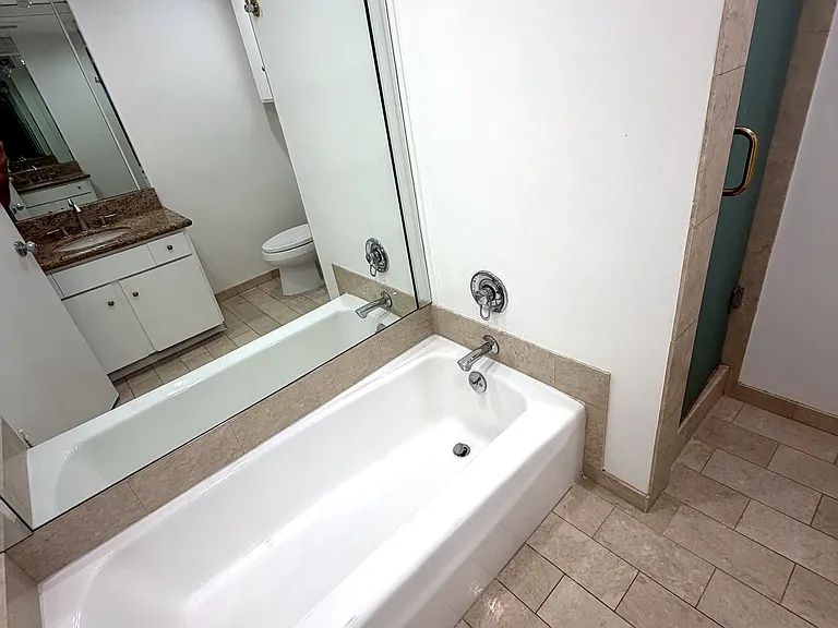 2160 Century Park E #1101 — Photo 29