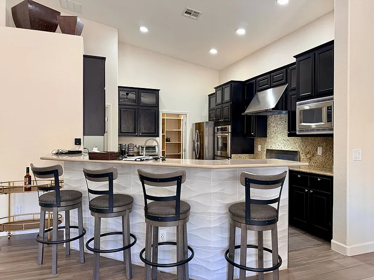 8565 Hogan Falls Cir — Photo 26