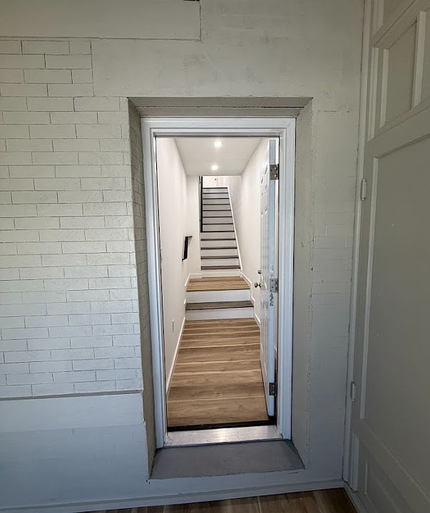 1st image of 6112 Walnut St #2