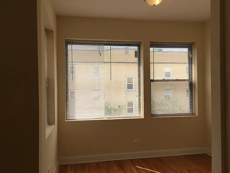 3214 W Argyle St #3 — Photo 8
