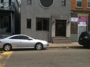 512 42nd St, Union City, NJ 07087