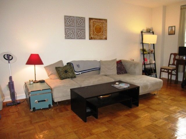 1st image of 2601 Pennsylvania Ave APT 432