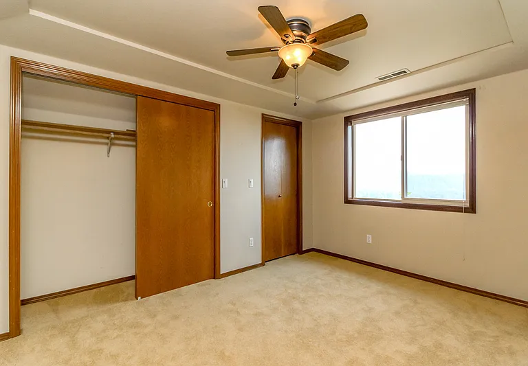 11618 Jennifer Ct E — Photo 29