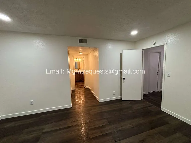 803 Worcester Ave #3 — Photo 17