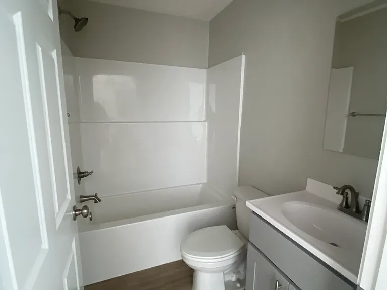112 Campbell St #112 — Photo 1