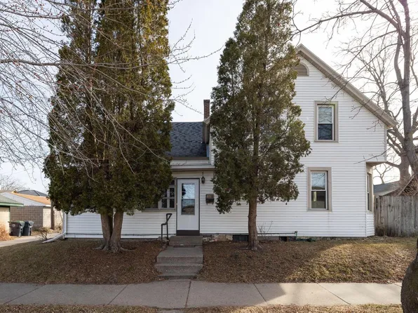 1715 10th STREET SOUTH South, La Crosse, WI 54601