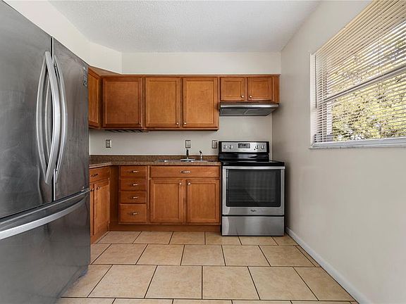 3rd image of 24 Bahia Loop