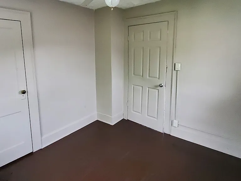 1713 Bluefield Ave — Photo 15