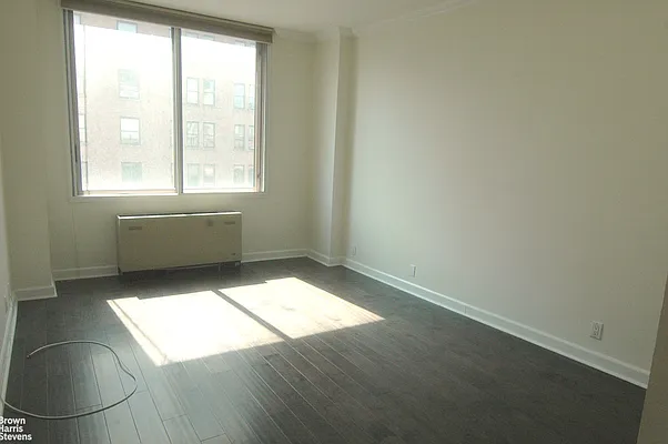 Rented by Brown Harris Stevens | media 33