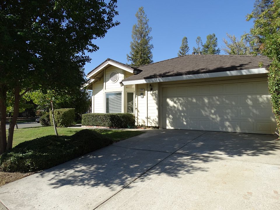 1st image of 1212 Stoney Point Way