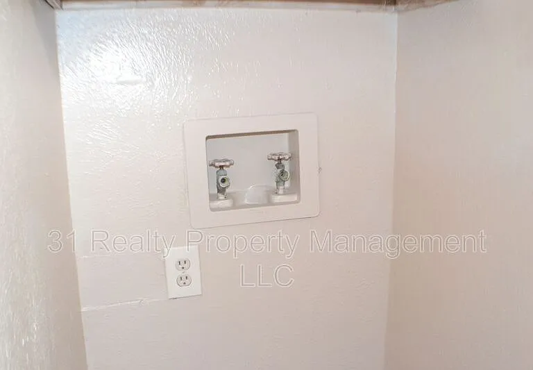 1520 Pebblewood Dr — Photo 7