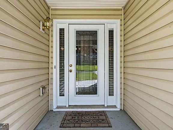 2nd image of 540 Sterling Hill Dr