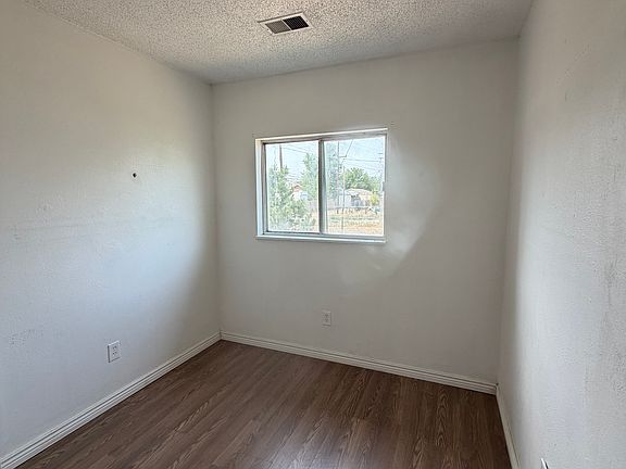 4th image of 1315 3rd Ave #2