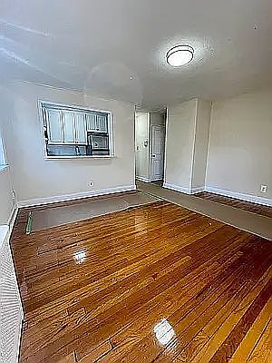 4th image of 20-23 21st St #2D
