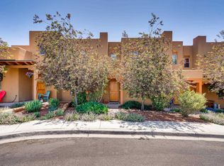 34 Vista Precioso, Santa Fe, NM 87507