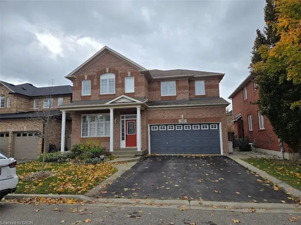 2128 Blackforest Cres, Oakville, ON L6M 4T7