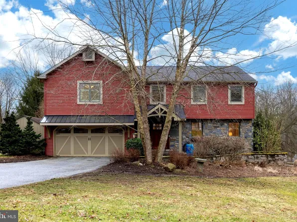 214 Spring Run Ln, Downingtown, PA 19335