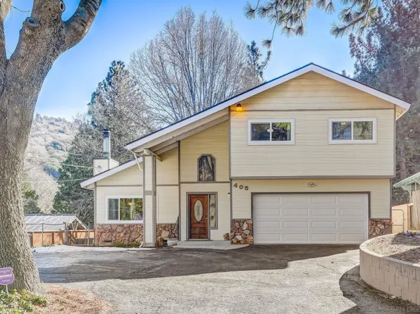 405 Davos Dr, Crestline, CA 92325