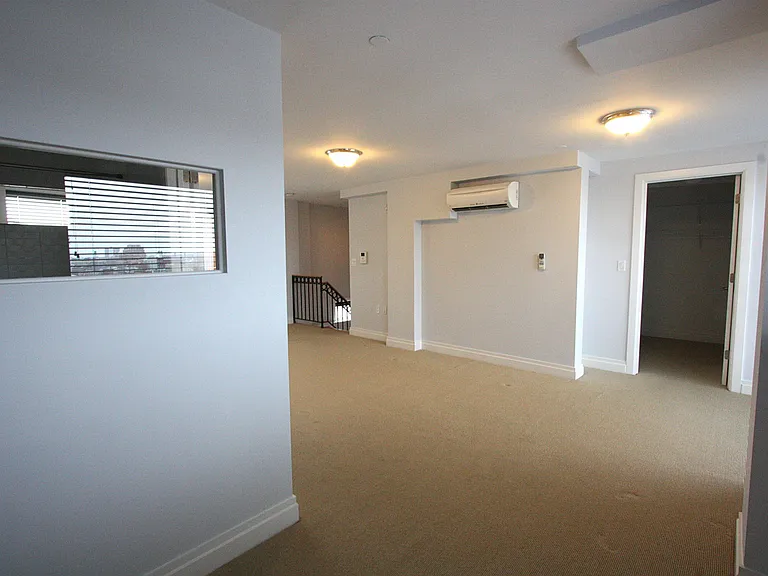 338 Grove St #4C — Photo 13