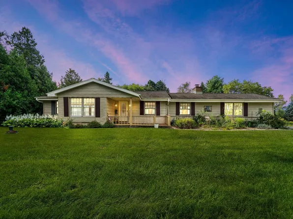 10665 Robinwood COURT, Cedarburg, WI 53012