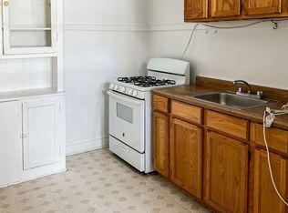 2612 W Gunnison St APT 1R, Chicago, IL 60625