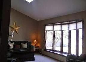 5th image of 15663 S White Pine Ct