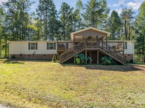 110 Creekstone Ln, York, SC 29745