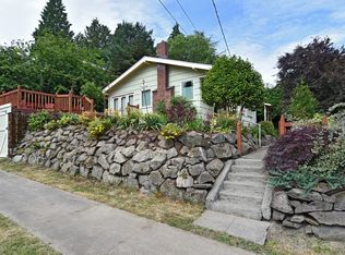 9323 57th Ave S, Seattle, WA 98118