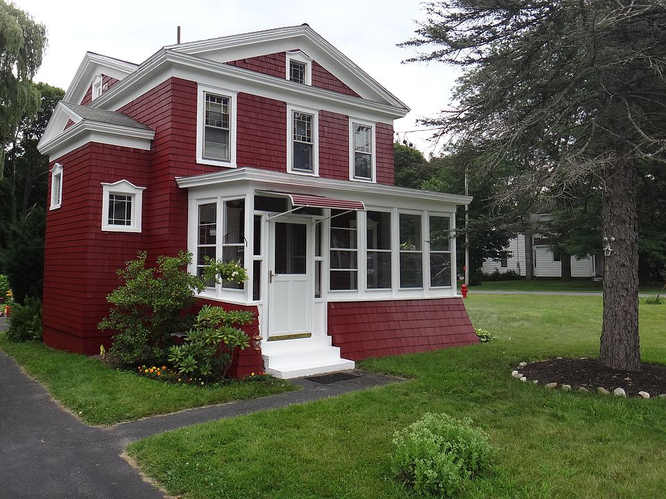 1st image of 941 Main St