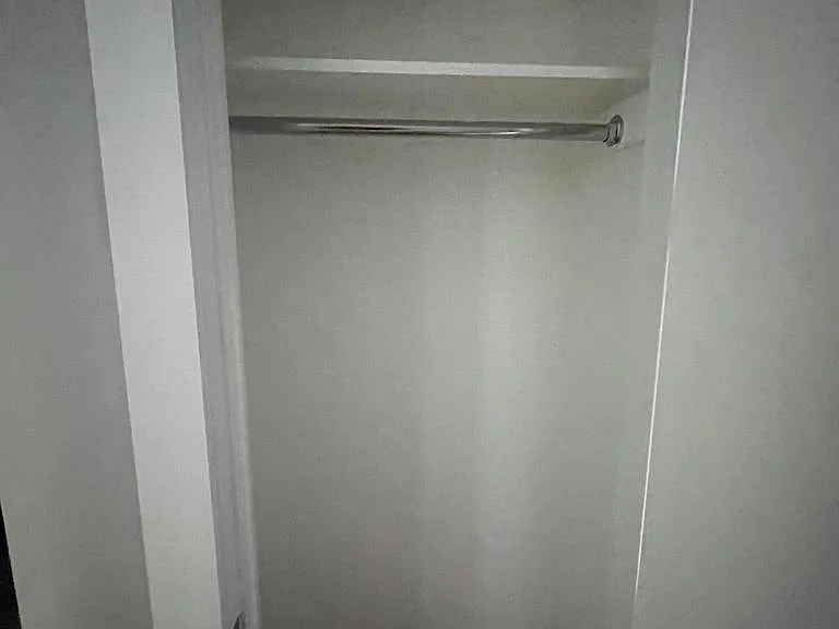 315 Alexander Ave #4F — Photo 3
