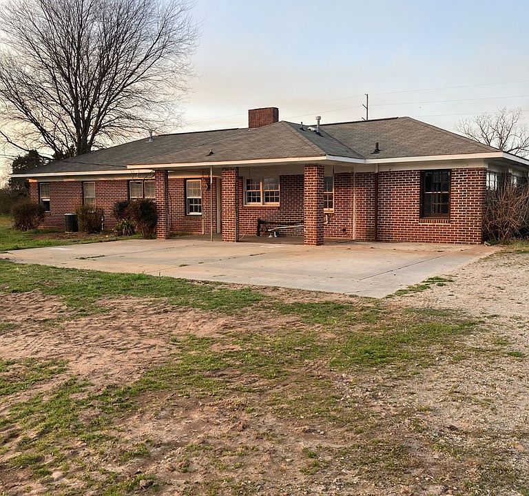 2nd image of 497 New Phoenix Rd