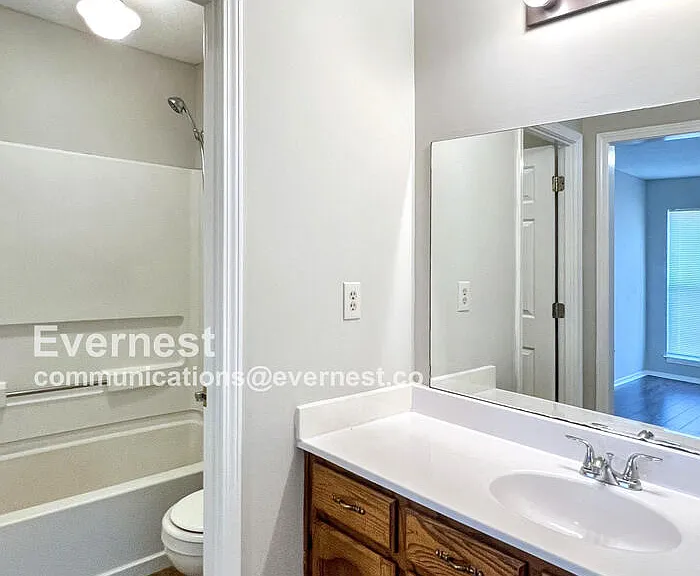 10157 Riggan Dr — Photo 8