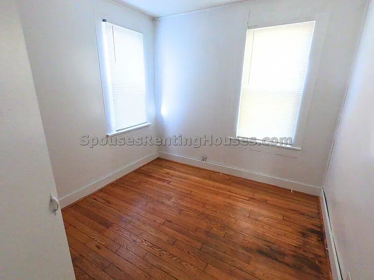 212 S Emerson Ave — Photo 6