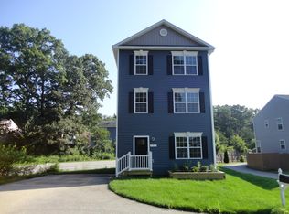 132 Overlea Dr E, Pasadena, MD 21146