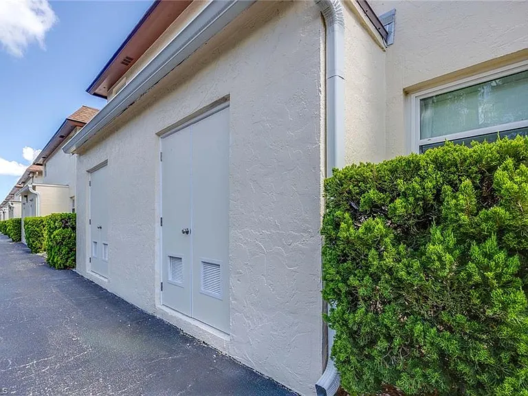 1155 Sandpiper St #F7 — Photo 21