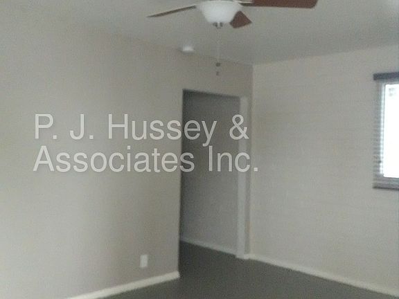 3rd image of 6205 N 23rd Ave