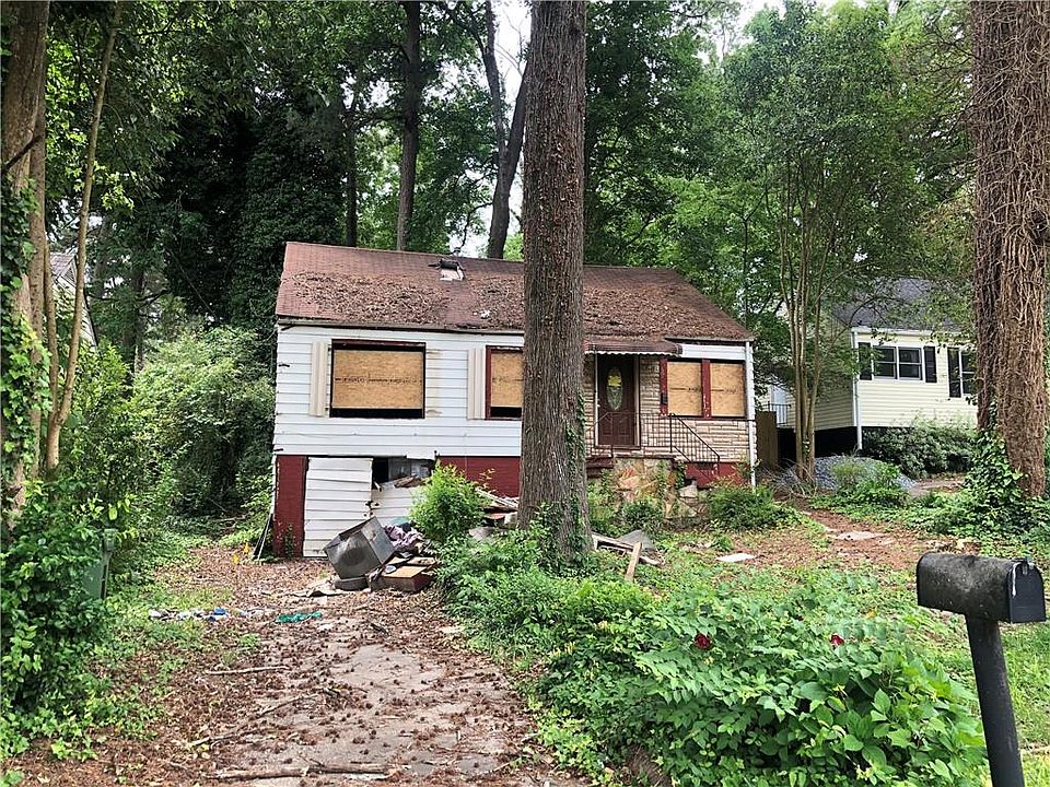 2nd image of 1424 Westboro Dr SW
