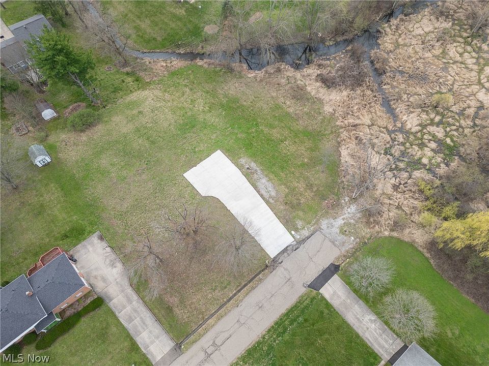 2nd image of Skycrest Dr NW