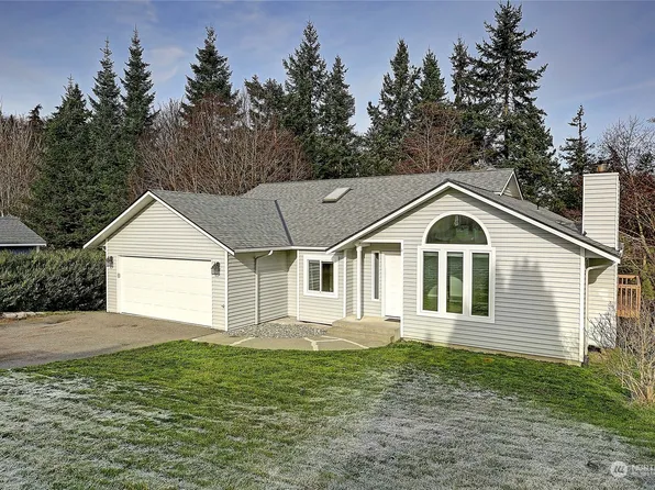 1243 Terrace Place, Camano Island, WA 98282
