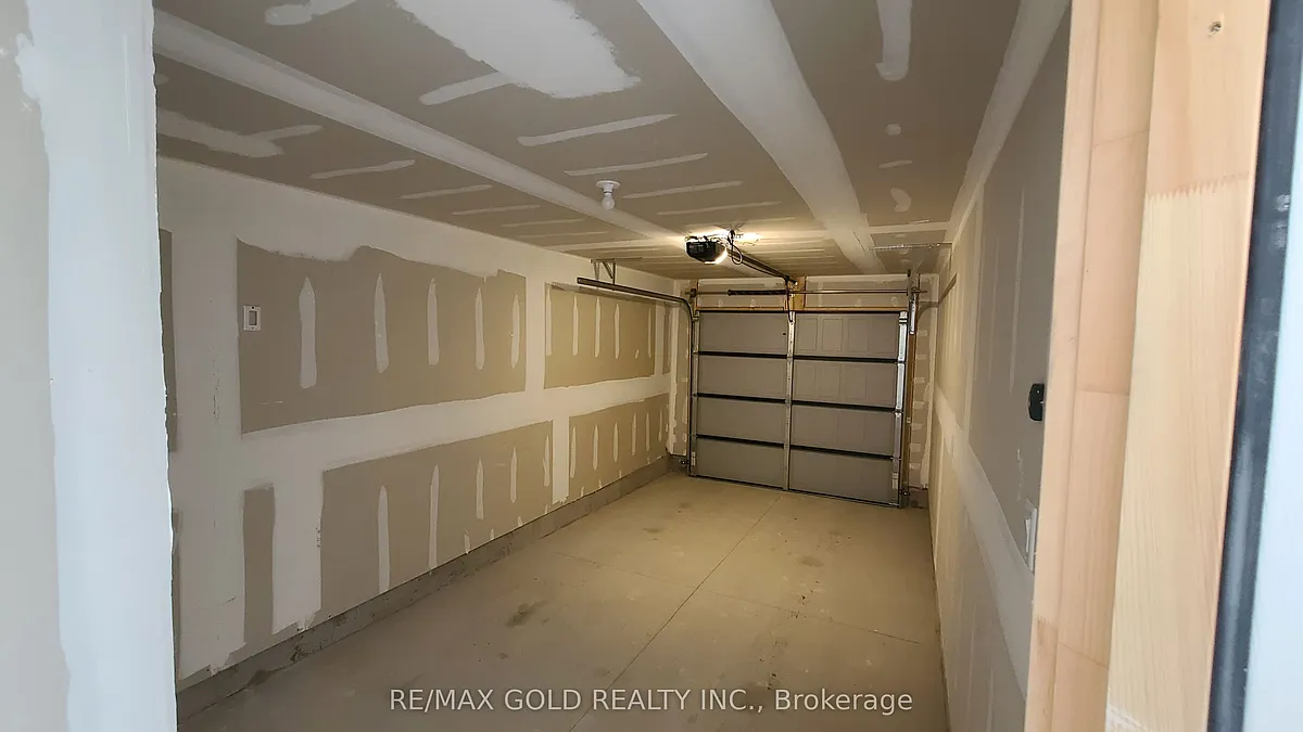 Building Photo - 177 Edgevalley Rd #152