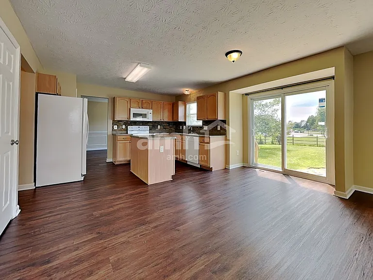 5632 Sunrise View Cir — Photo 5