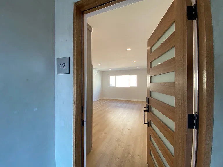 3207 W 3rd St #10A — Photo 5