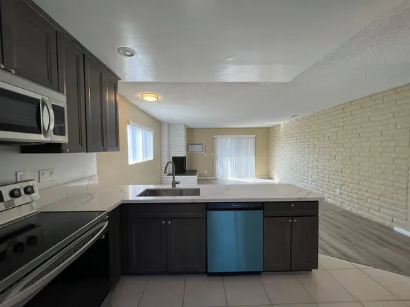 111-127 E Felicita, 111-127 E Felicita Ave #113, Escondido, CA 92025