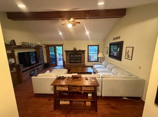 33623 Edmonton St, Farmington Hills, MI 48335