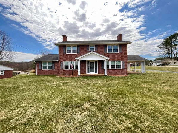 7947 Carrollton Pike, Galax, VA 24333