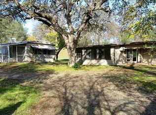 20388 River Valley Dr, Anderson, CA 96007