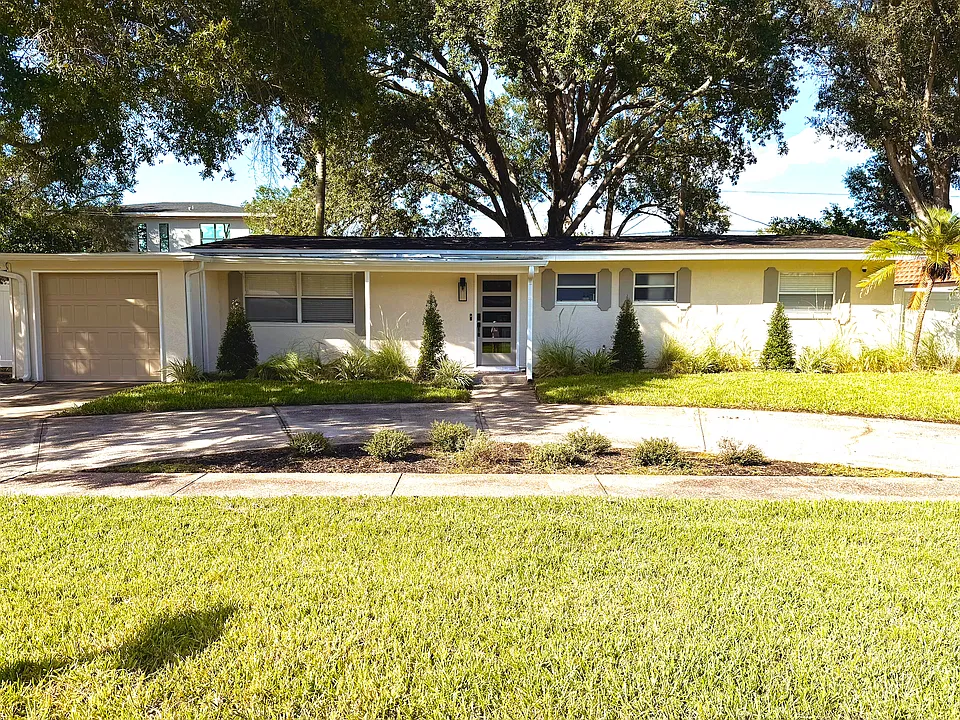 4723 W Oklahoma Ave