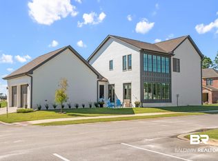 902 Inlet Cir, Gulf Shores, AL 36542