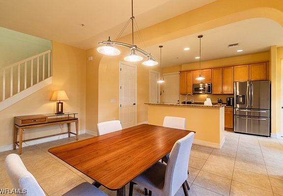 3rd image of 8281 Bibiana Way APT 806